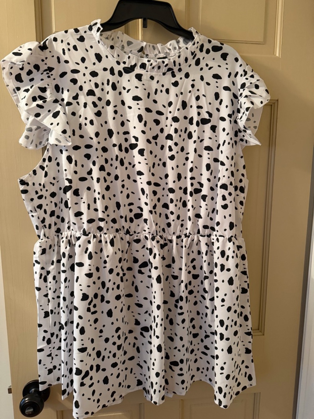 SHEIN White Dalmatian-Print Ruffle Sleeve Casual Blouse